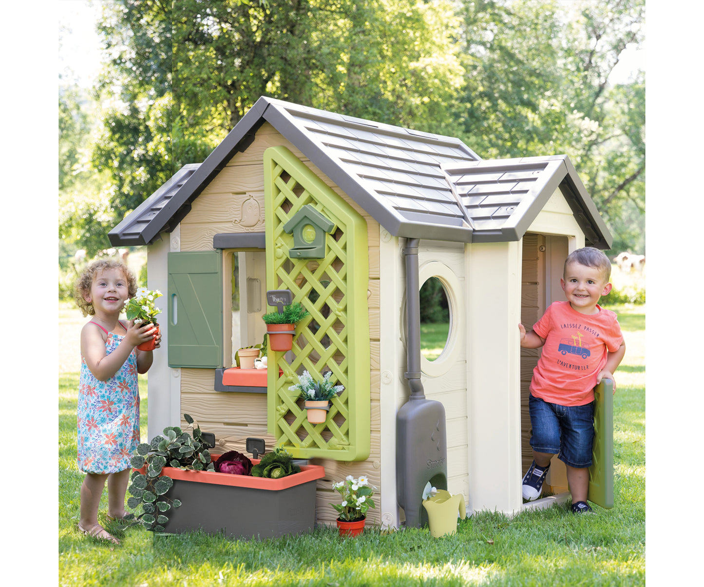 Smoby Life Garden House – Kids Outdoor Playhouse with Gardening Accessories